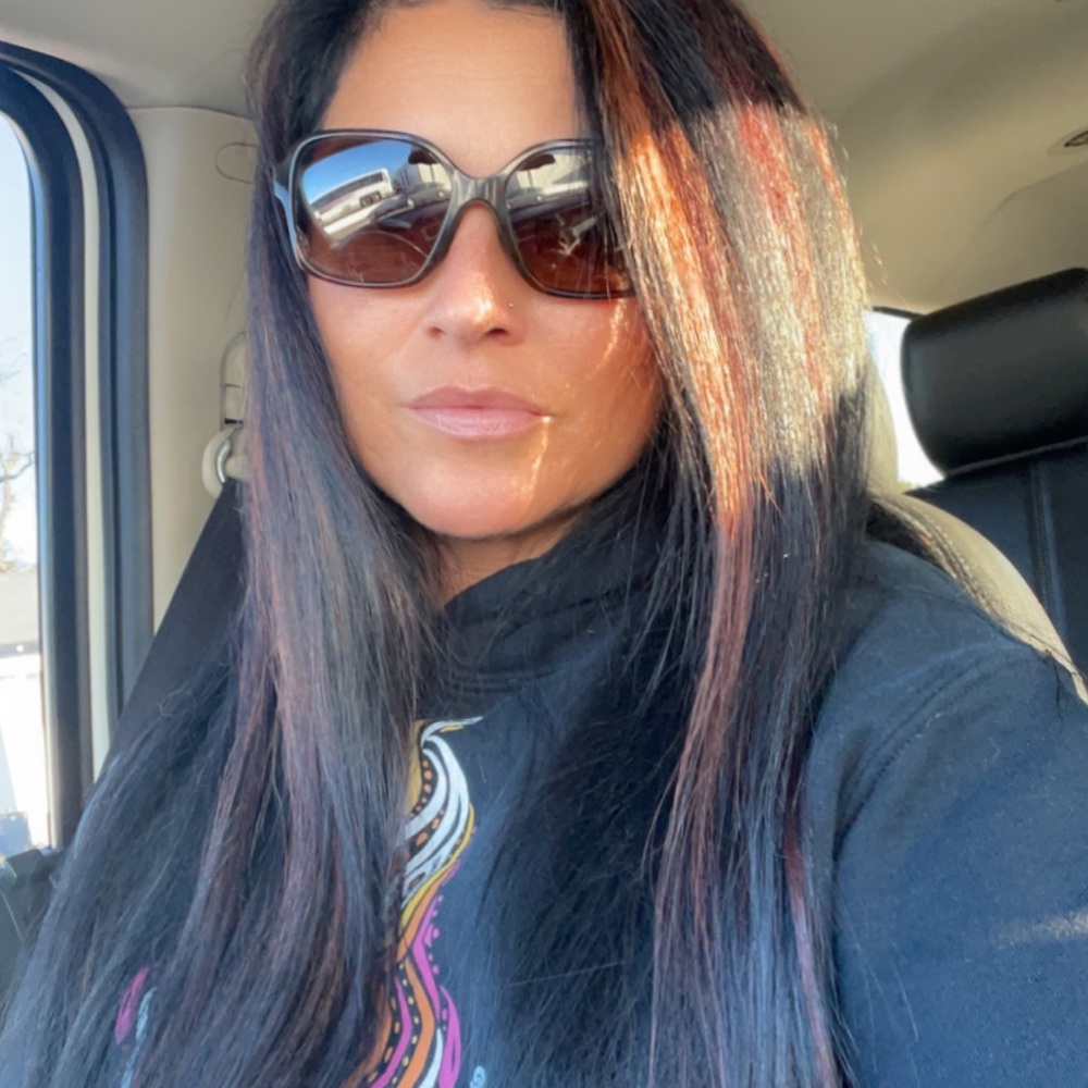 Meet your Posher, Melissa